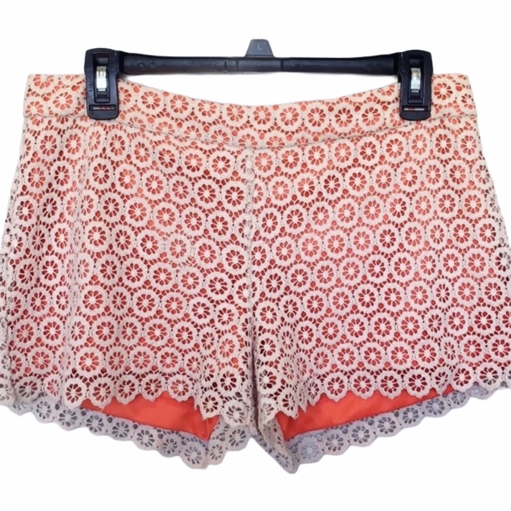 Gianni Bini Crochet Lace Overlay Shorts Size 7